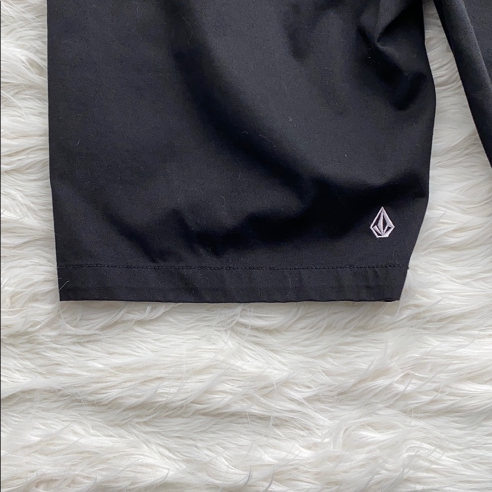 Volcom | VMONTY Shorts - Picture 9 of 11